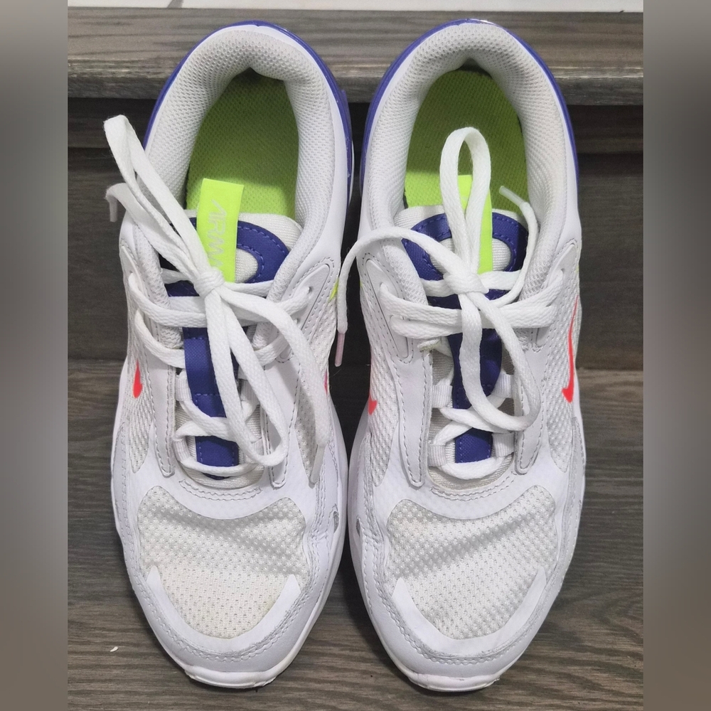 Nike AIRMAX bolt